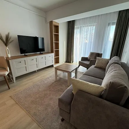 Private Heaven At Central Park Galati  Exterior photo